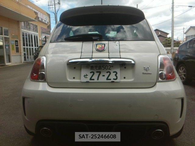 Abarth 595 2014-06 8522550-5