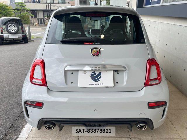 Abarth 595 2018-08 8522587-15