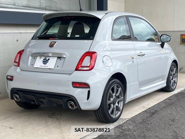 Abarth 595 2018-08 8522587-17