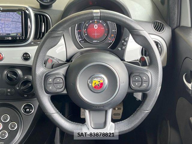 Abarth 595 2018-08 8522587-8