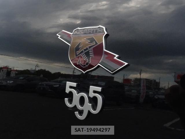 Abarth 595 2022-04 8625578-24