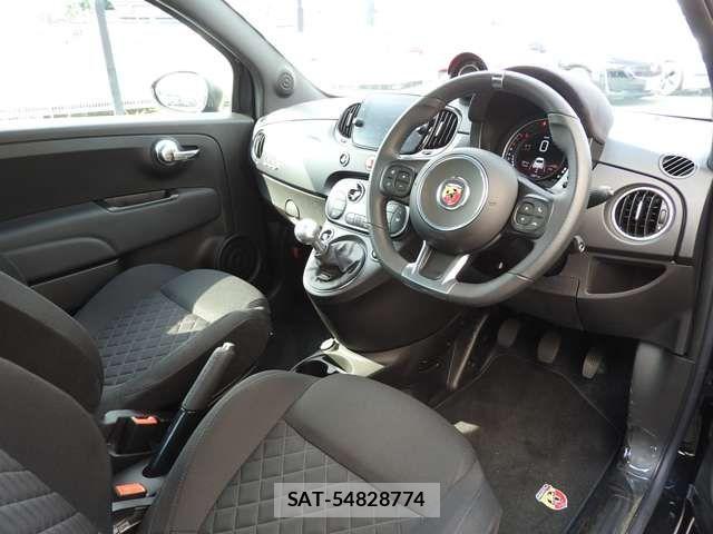 Abarth 595 2025-01 8657122-3