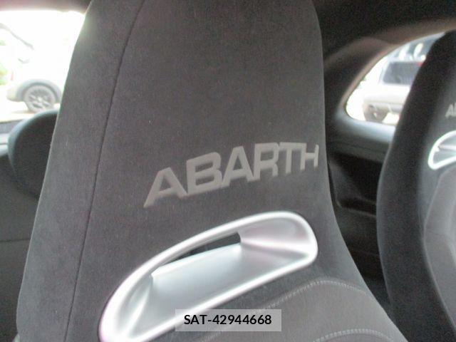 Abarth 595 2019-05 8739783-27