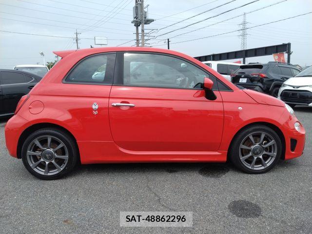Abarth 595 2020-02 8739812-8