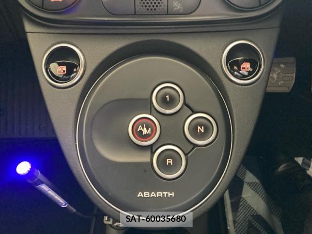 Abarth 595 2021-10 8779021-16