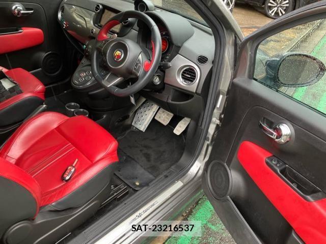 Abarth 595 2014-07 8795035-10