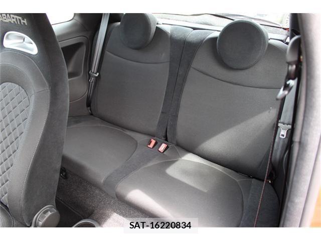 Abarth 595 2021-12 8795029-15