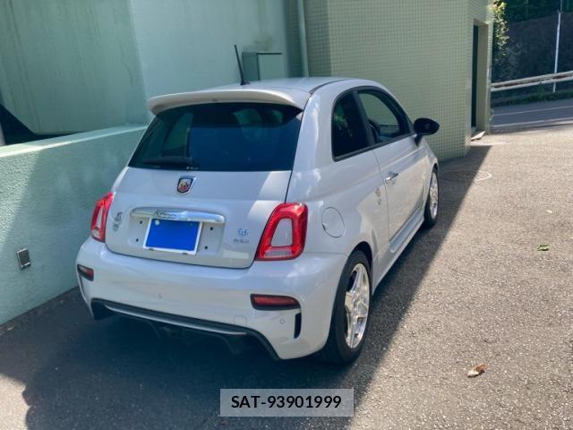Abarth 595 2017-12 8847853-3