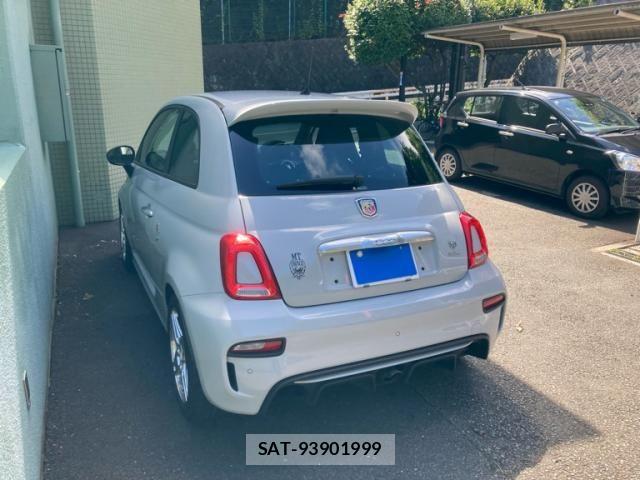 Abarth 595 2017-12 8847853-4