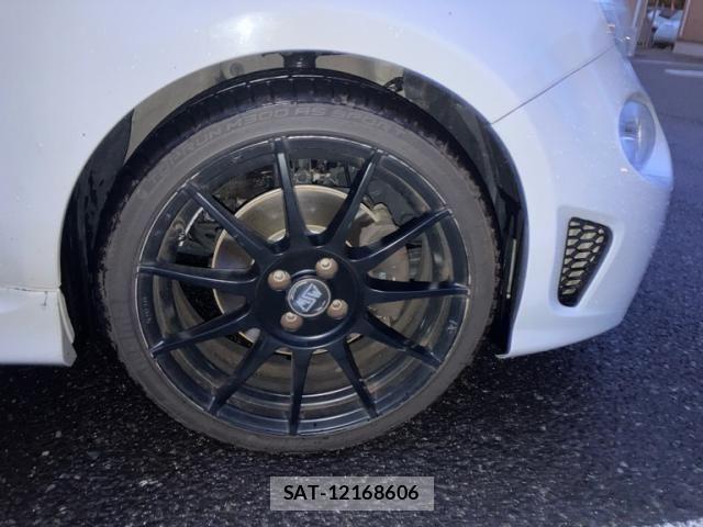 Abarth 595 2019-06 8847844-9
