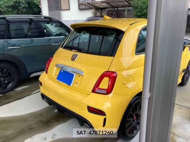 Abarth 595 2022-04 8870202-2