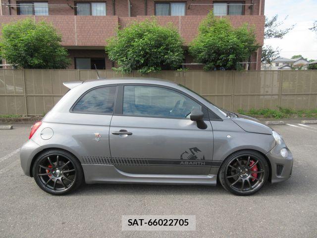 Abarth 595 2022-05 8878452-17