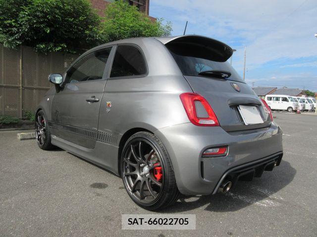Abarth 595 2022-05 8878452-2