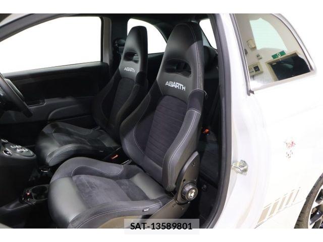 Abarth 595 2021-12 8878451-12