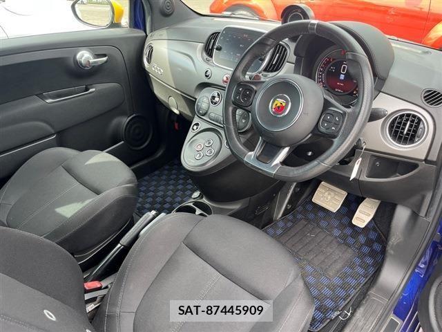 Abarth 595 2020-05 1300366-11