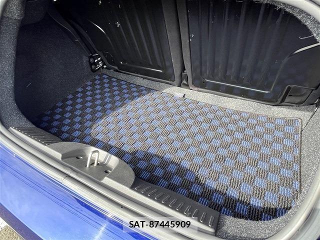 Abarth 595 2020-05 1300366-14