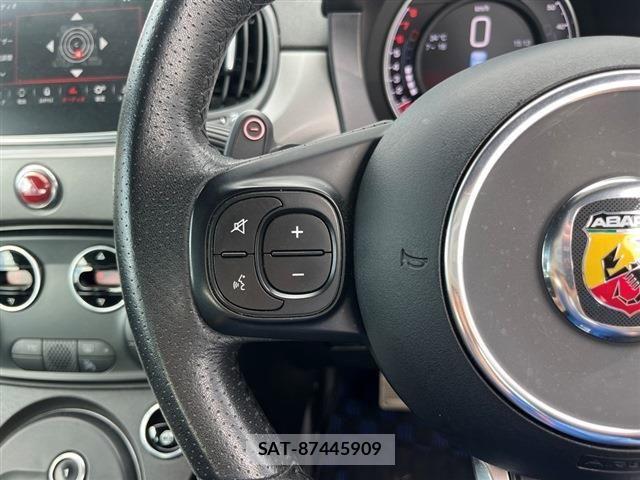 Abarth 595 2020-05 1300366-18