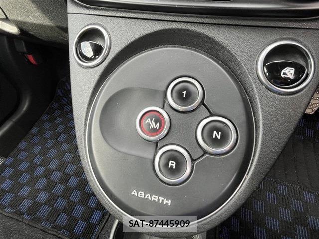Abarth 595 2020-05 1300366-23