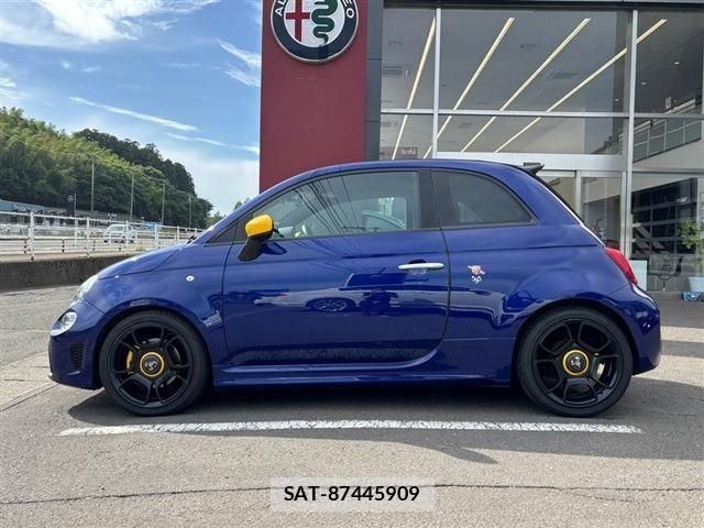 Abarth 595 2020-05 1300366-7