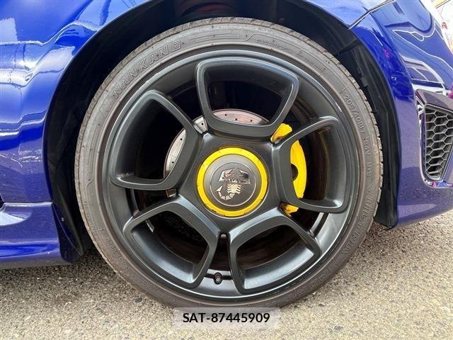 Abarth 595 2020-05 1300366-8