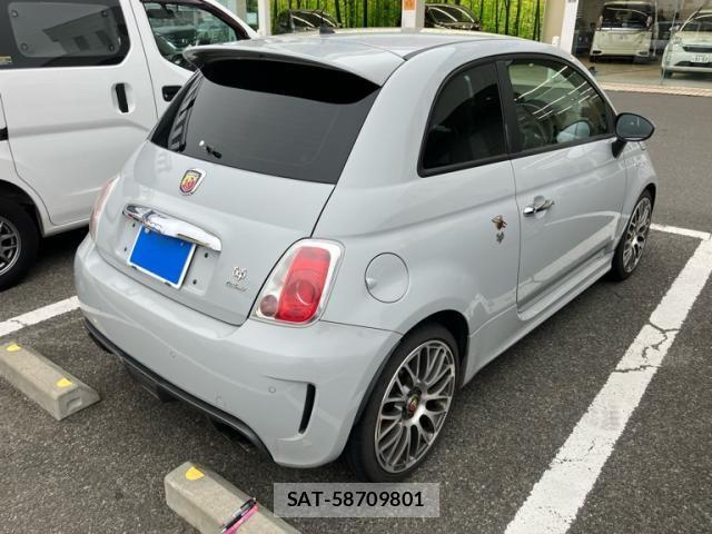 Abarth 595 2014-03 7356572-2