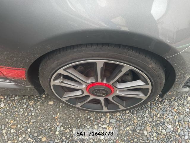 Abarth 595 2021-12 8827168-4