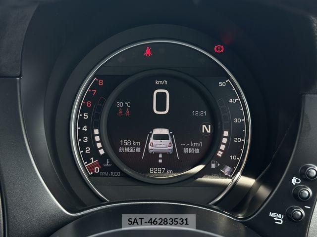 Abarth 695 2023-09 926983-10