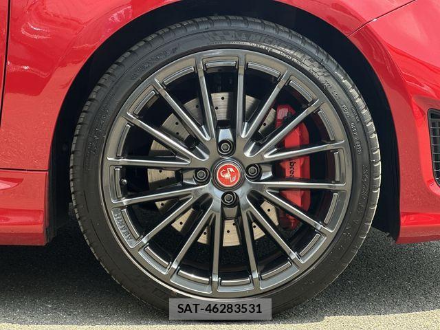 Abarth 695 2023-09 926983-21