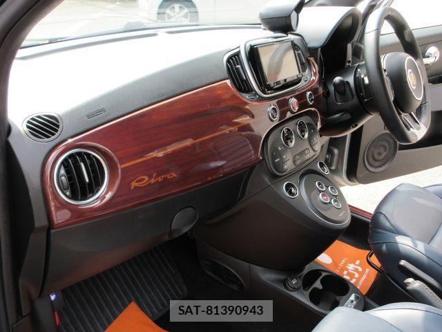 Abarth 695 2019-09 1300367-14