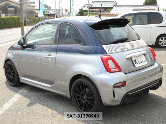 Abarth 695 2019-09 1300367-8