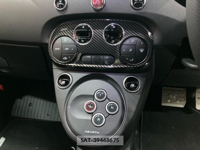 Abarth 695 2023-08 3355025-10