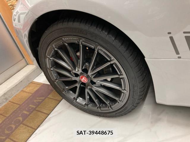 Abarth 695 2023-08 3355025-5