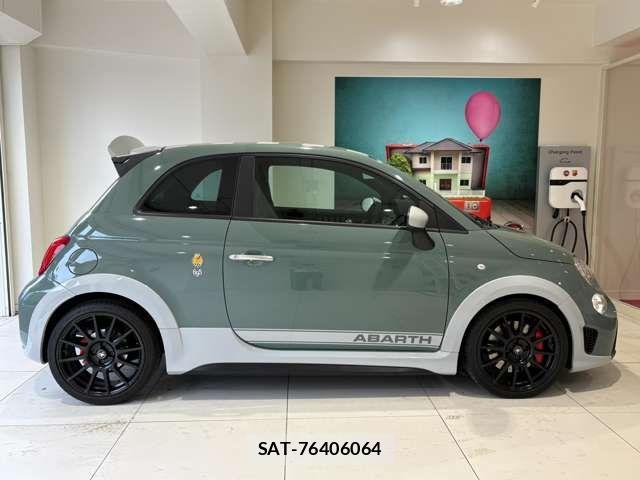 Abarth 695 2023-01 4391391-2