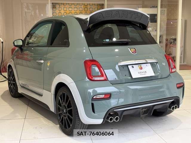 Abarth 695 2023-01 4391391-6