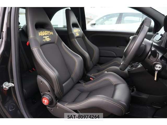 Abarth 695 2024-12 4585717-5