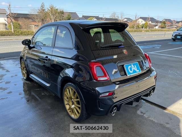 Abarth 695 2024-07 4926079-9