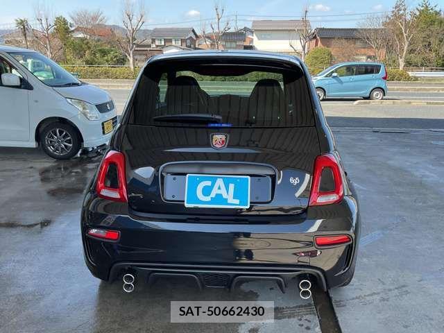 Abarth 695 2024-07 4926079-7