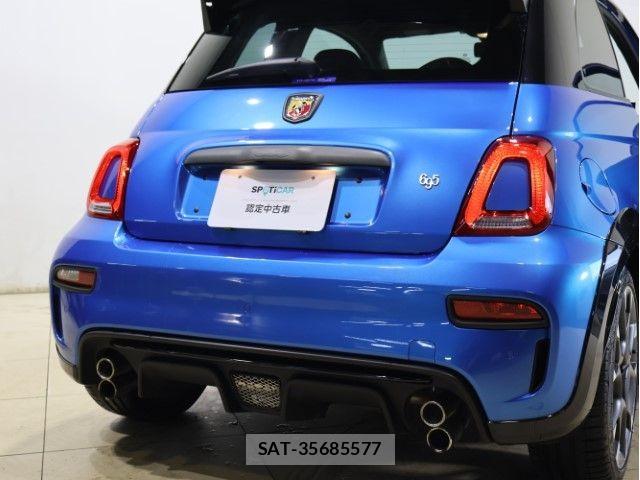 Abarth 695 2023-03 5859037-11
