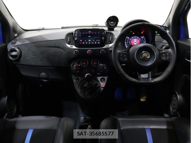 Abarth 695 2023-03 5859037-2