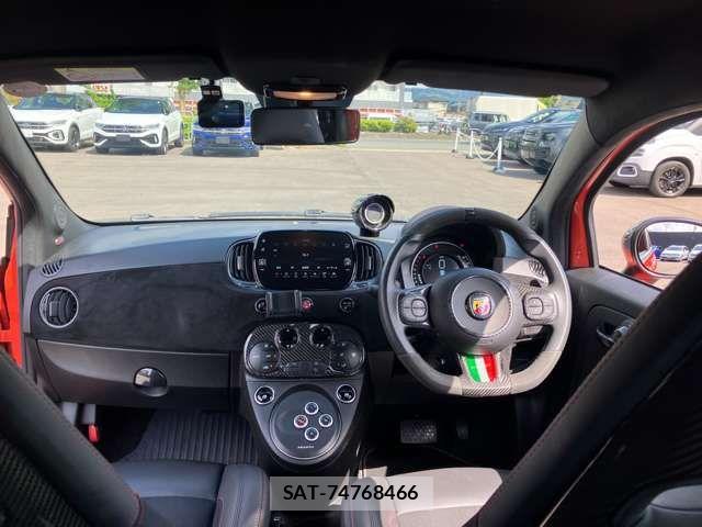 Abarth 695 2024-01 6674771-17