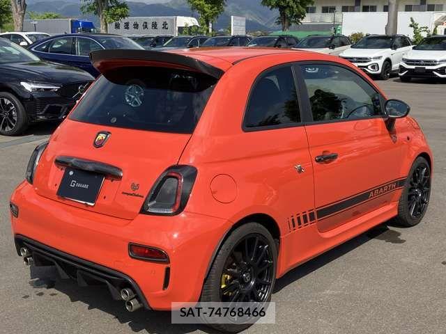 Abarth 695 2024-01 6674771-3