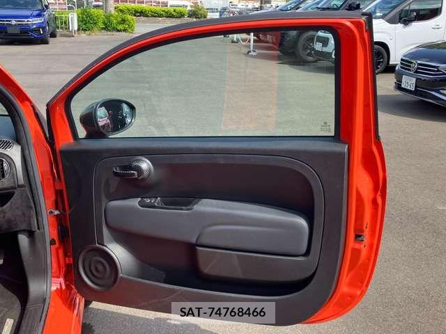 Abarth 695 2024-01 6674771-8