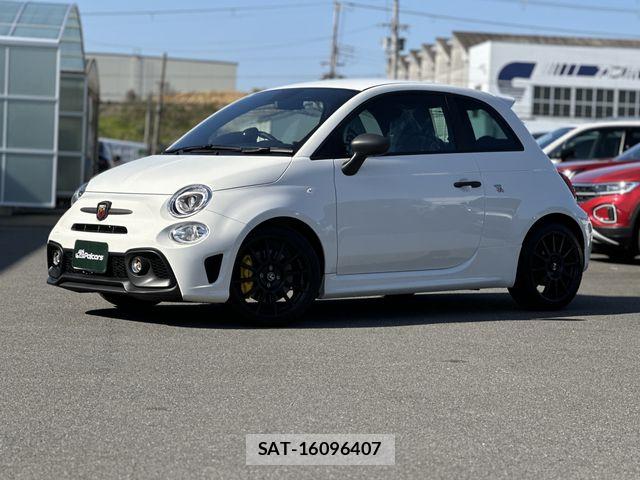 Abarth 695 2024-08 6674770-0