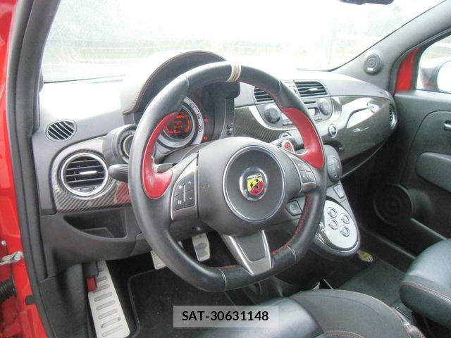 Abarth 695 2011-11 6790673-1