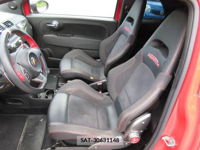 Abarth 695 2011-11 6790673-20
