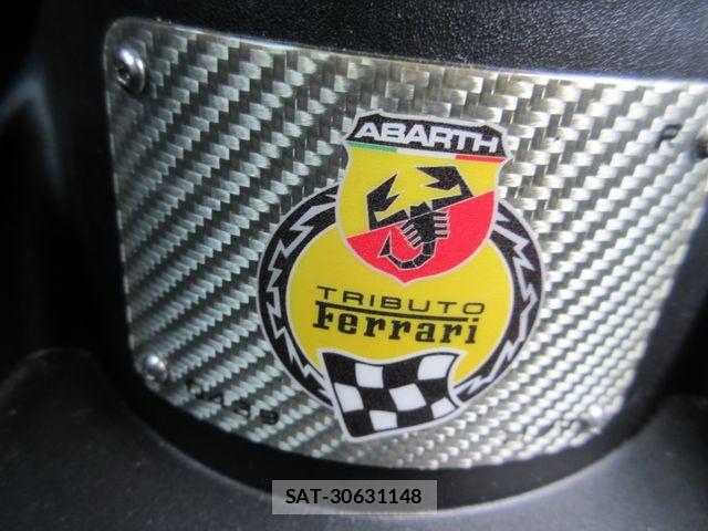Abarth 695 2011-11 6790673-26