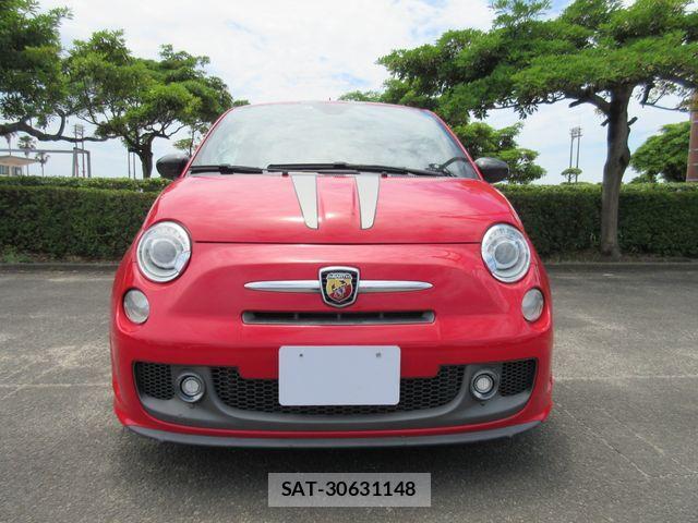 Abarth 695 2011-11 6790673-3