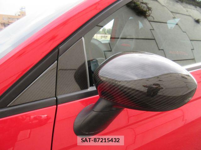 Abarth 695 2011-03 6790675-18