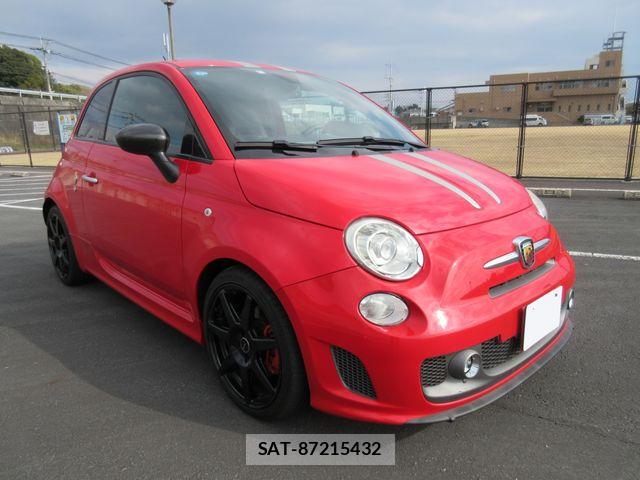 Abarth 695 2011-03 6790675-5