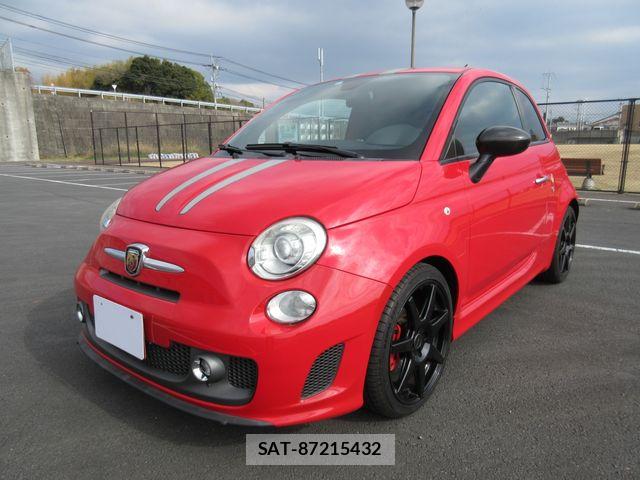 Abarth 695 2011-03 6790675-7
